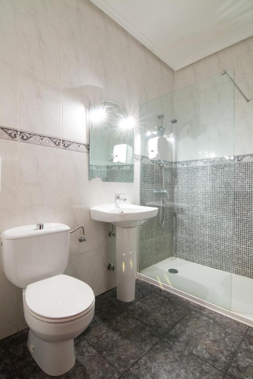 Hostal Santa Ana 마드리데호스 외부 사진